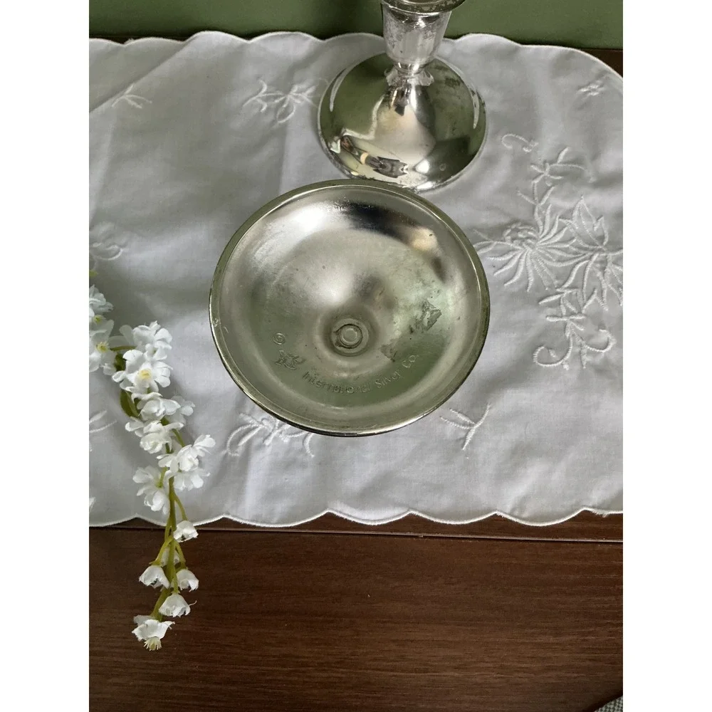 International‎ Silver Co Silver Plated Weighted Candlestick Holders Pair Vintage